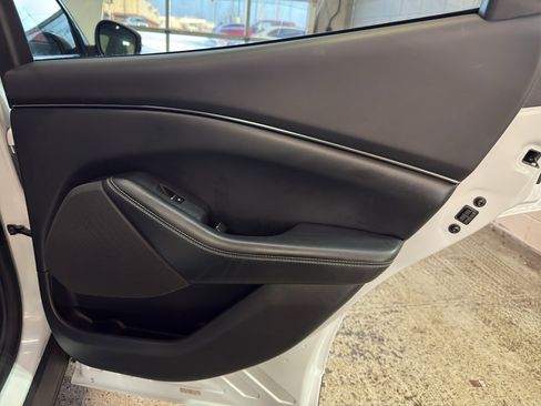 Used 2022 Ford Mustang Mach-E Select image 24