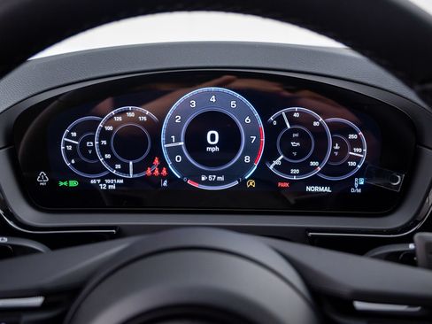 New 2026 Porsche Cayenne AWD/4WD image 22