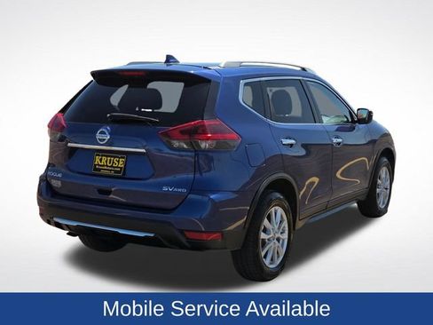 Used 2018 Nissan Rogue SV AWD/4WD image 3