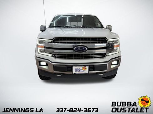 Used 2018 Ford F150 Lariat w/ Equipment Group 502A Luxury image 8
