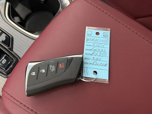 Used 2024 Lexus RX 350 F Sport w/ Convenience Package AWD/4WD image 31