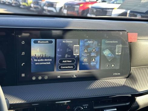 New 2026 Nissan Kicks SR image 19