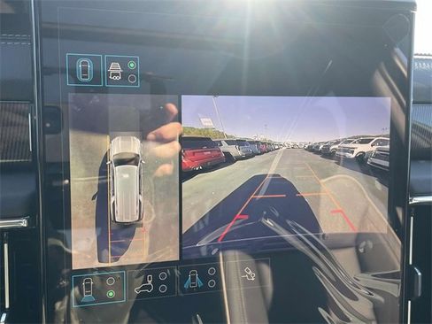 New 2026 GMC Yukon XL Elevation w/ Elevation Premium Package image 15