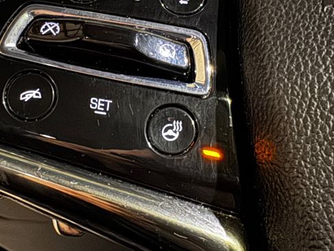 Used 2018 Cadillac CTS Luxury image 32