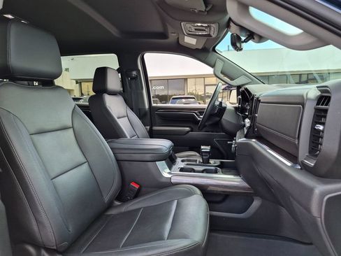 Used 2023 Chevrolet Silverado 1500 LTZ w/ Technology Package AWD/4WD image 31