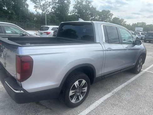 Used 2017 Honda Ridgeline RTL image 4
