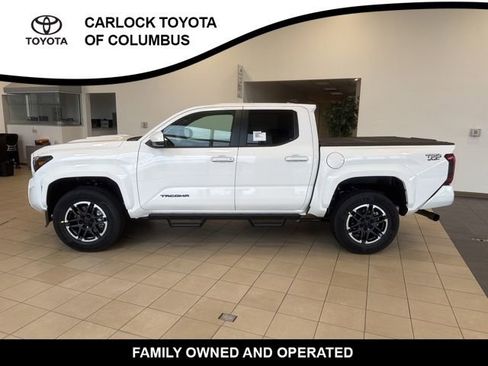 New 2026 Toyota Tacoma TRD Sport AWD/4WD image 2