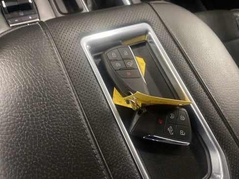 Used 2022 GMC Sierra 1500 Denali image 38