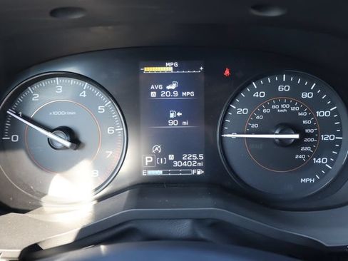 Used 2021 Subaru Crosstrek 2.0i Premium AWD/4WD image 21