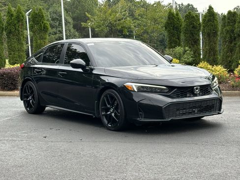 Used 2025 Honda Civic Sport image 2