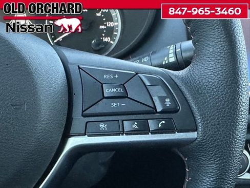 Used 2025 Nissan Versa SR image 19