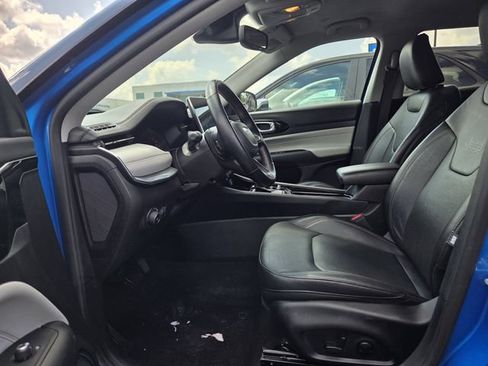 Used 2022 Jeep Compass Limited AWD/4WD image 20