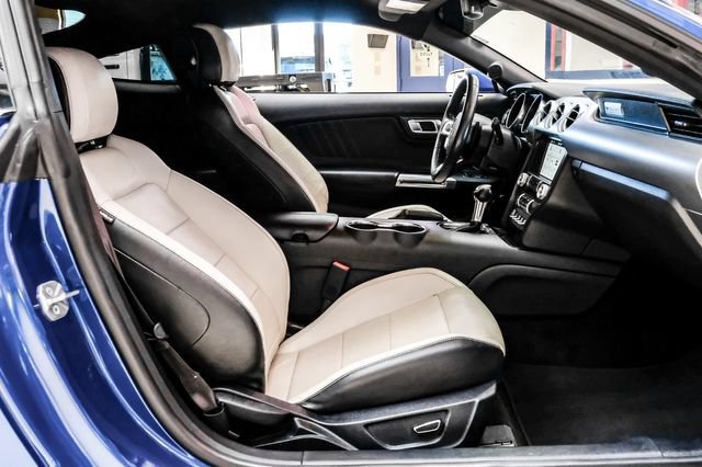 Used 2018 Ford Mustang GT Premium w/ Safe & Smart Package RWD image 31