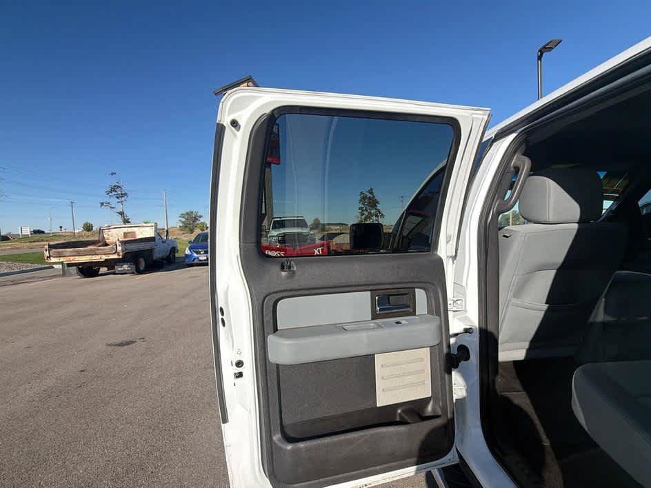 Used 2014 Ford F150 XLT w/ Equipment Group 302A Luxury AWD/4WD image 19