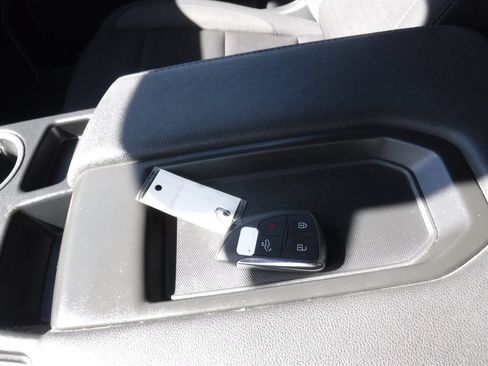 Used 2024 Chevrolet Silverado 3500 LT image 24