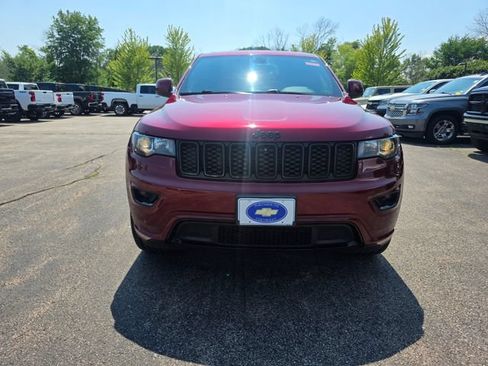Used 2022 Jeep Grand Cherokee Laredo X AWD/4WD image 6