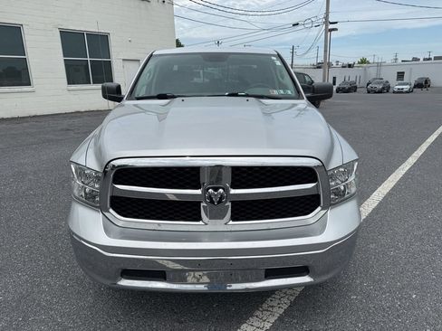Used 2017 RAM 1500 Classic SLT AWD/4WD image 9