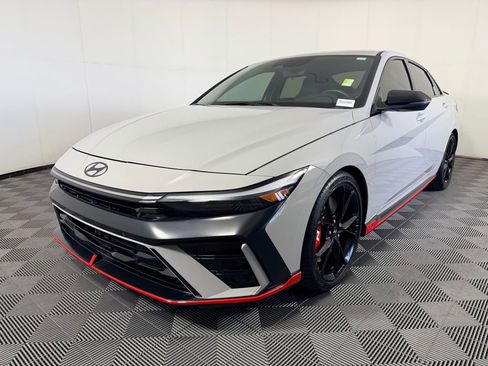 Used 2025 Hyundai Elantra N FWD image 10