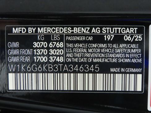 New 2026 Mercedes-Benz S 580e 4MATIC Sedan image 35