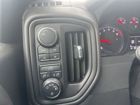 Used 2023 Chevrolet Silverado 1500 Custom Trail Boss image 20