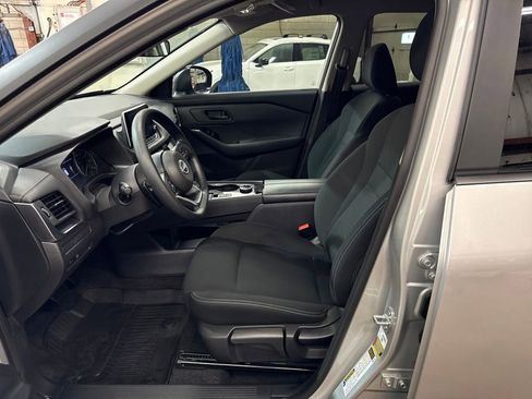 Certified 2024 Nissan Rogue S image 7