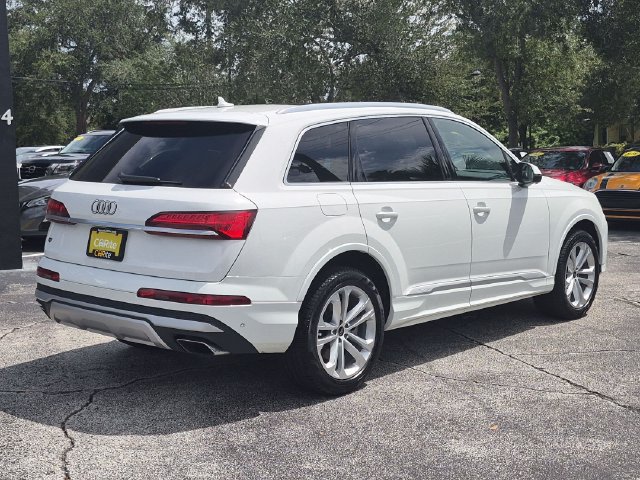 Used 2025 Audi Q7 3.0T Premium Plus AWD/4WD image 5