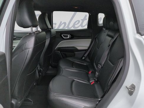 Used 2025 Jeep Compass Limited AWD/4WD image 28