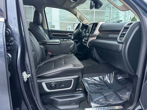 Used 2020 RAM 1500 Laramie image 17
