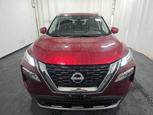 Used 2023 Nissan Rogue SL AWD/4WD image 3