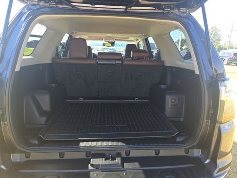 Used 2023 Toyota 4Runner Limited image 10