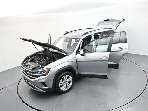 Used 2023 Volkswagen Atlas SE image 36