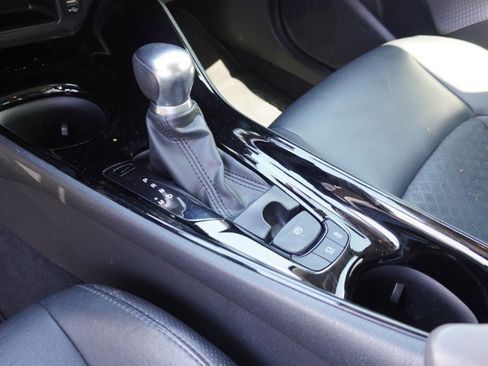 Used 2020 Toyota C-HR Limited FWD image 14