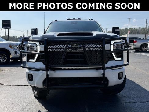 Used 2024 Chevrolet Silverado 2500 LT w/ Z71 Sport Edition image 4