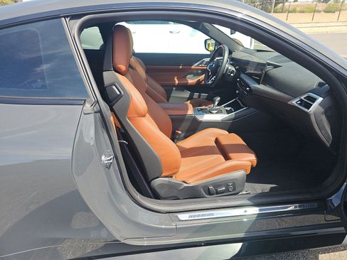 Used 2025 BMW M4 Competition w/ Executive Package image 11