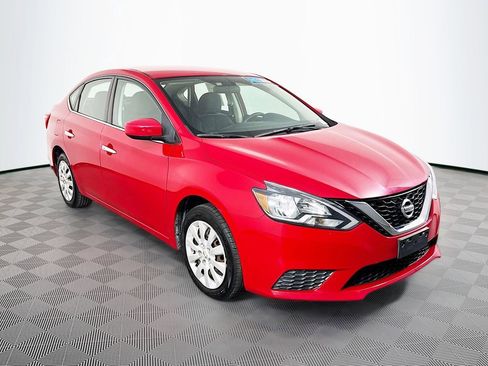 Used 2017 Nissan Sentra SV image 3