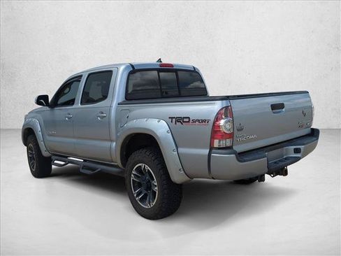 Used 2015 Toyota Tacoma PreRunner w/ TRD Sport Package RWD image 7