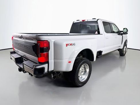 New 2026 Ford F450 Platinum w/ FX4 Off-Road Package AWD/4WD image 7