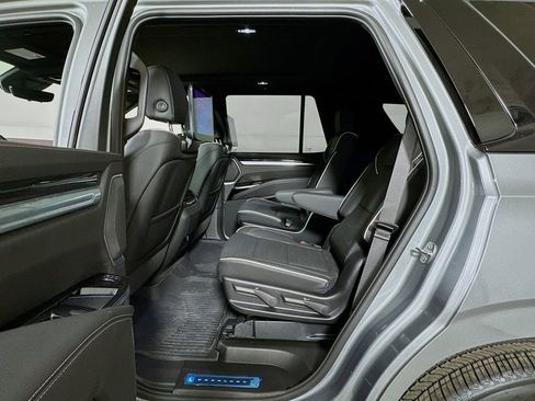 New 2026 Cadillac Escalade Sport w/ Touring Package AWD/4WD image 13