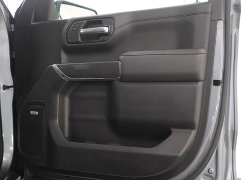 Used 2021 GMC Sierra 1500 AT4 w/ AT4 Value Package image 9