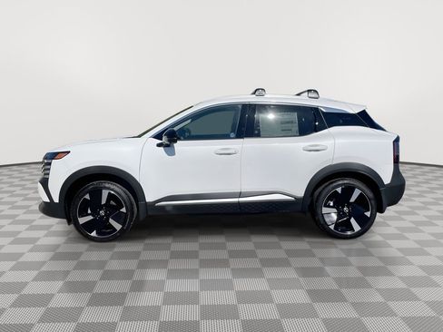 New 2026 Nissan Kicks SR w/ Cold Weather Package AWD/4WD image 6