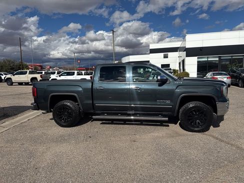 Used 2018 GMC Sierra 1500 SLT image 4