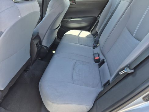 Used 2025 Toyota Corolla Cross AWD Hybrid image 17