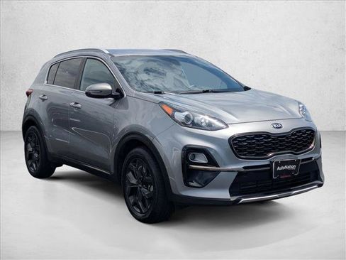 Used 2020 Kia Sportage S FWD image 3