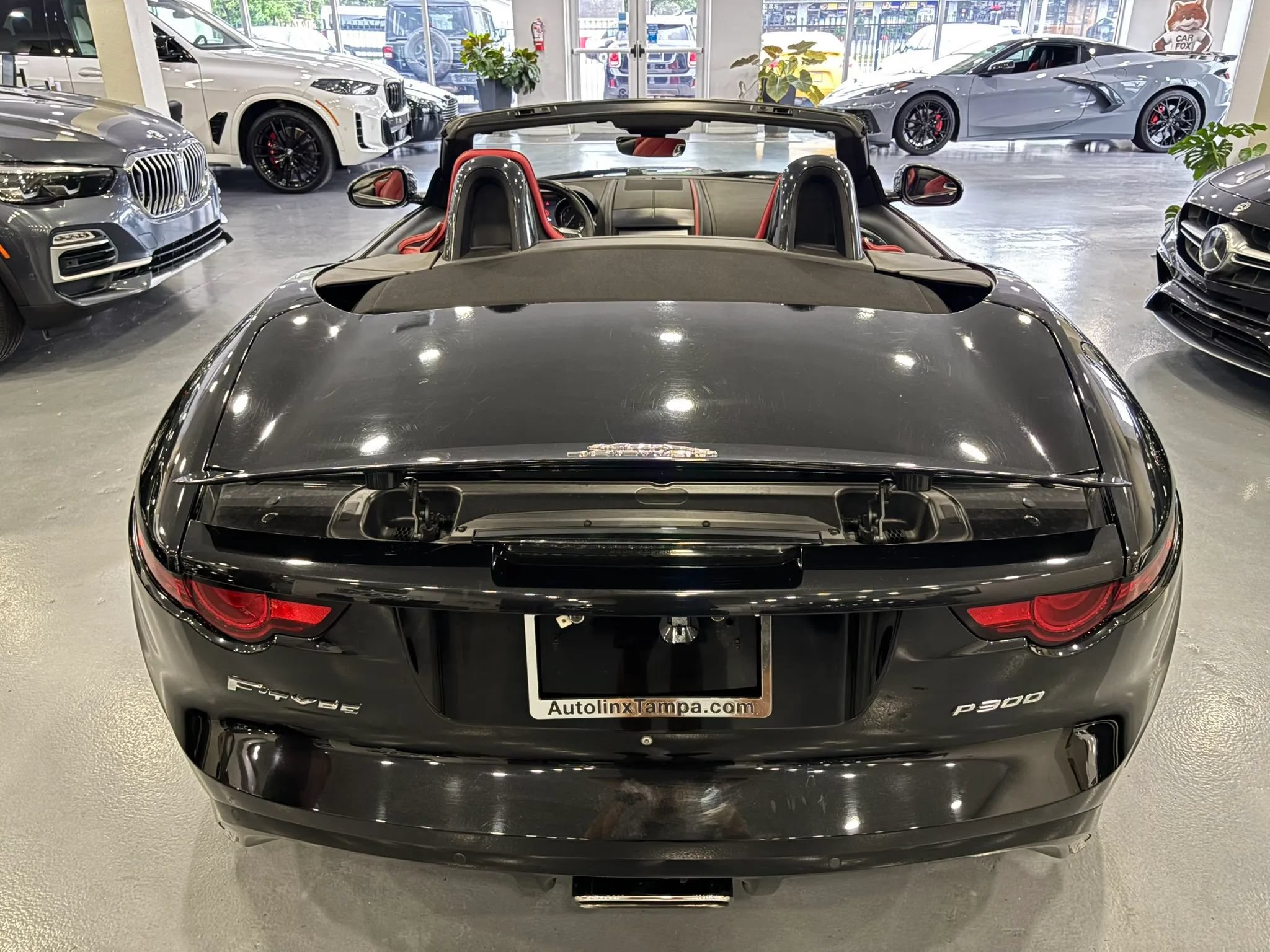 Used 2020 Jaguar F-TYPE Convertible RWD image 38