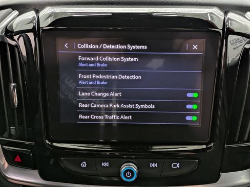 Used 2023 Chevrolet Traverse LT AWD/4WD image 8