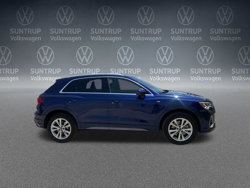 Used 2023 Audi Q3 2.0T Premium Plus w/ Premium Plus Package AWD/4WD image 34