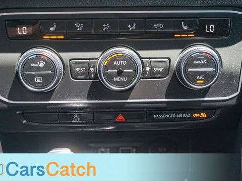 Used 2019 Volkswagen Atlas SE FWD image 26