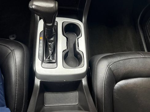 Used 2016 Chevrolet Colorado LT w/ Luxury Package, Chrome RWD image 25