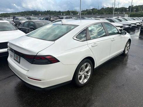 Used 2023 Honda Accord LX image 2