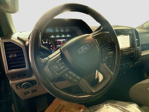 Used 2018 Ford F150 XLT w/ Equipment Group 302A Luxury image 12